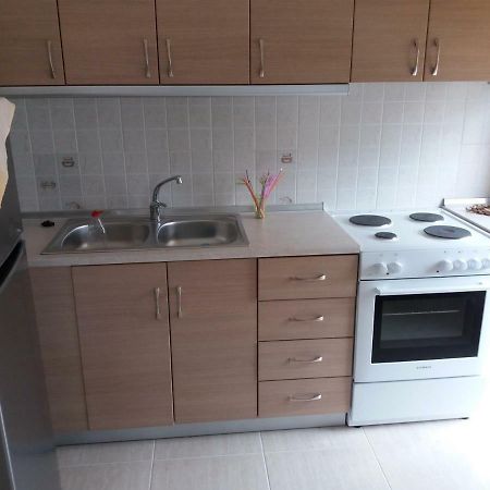 Jordan'S Appartment At Néa Mihanióna Kültér fotó
